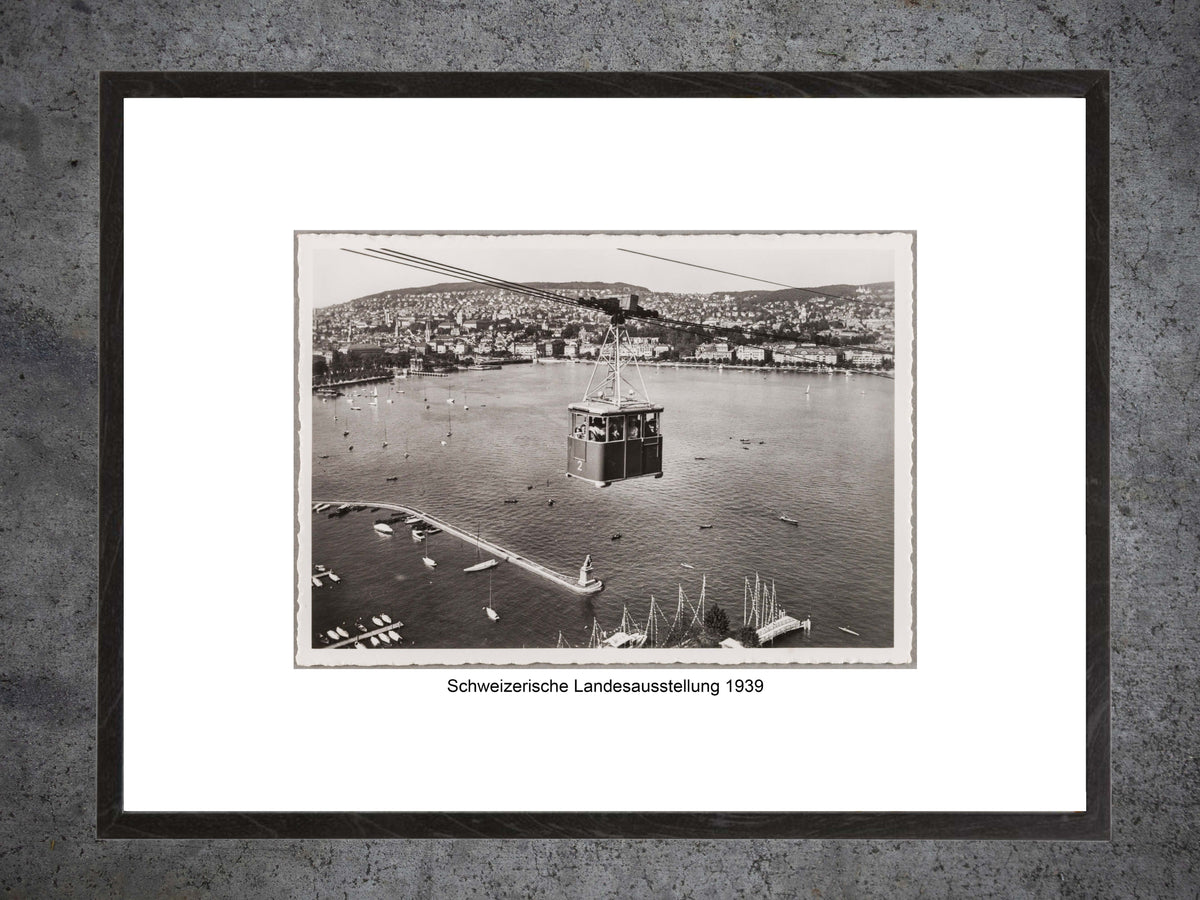 Schweizerische Landesausstellung 1939 – Landi-Seilbahn über dem Zürichsee – Gerahmter Print