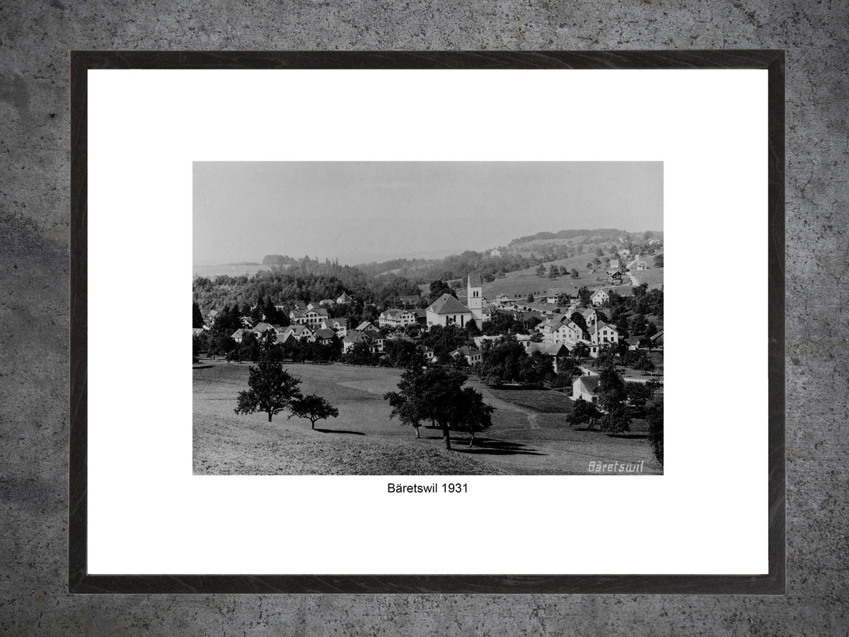 Bäretswil 1931 – Historische Dorfansicht im Zürcher Oberland – Gerahmter Print
