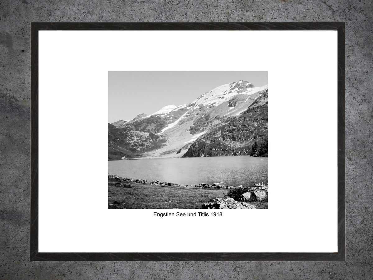 Engstlensee mit Titlis 1918 – Historische Schweizer Berglandschaft – Gerahmter Print