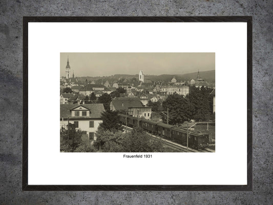 Frauenfeld 1931 – Historische Stadtansicht mit Eisenbahn – Gerahmter Print